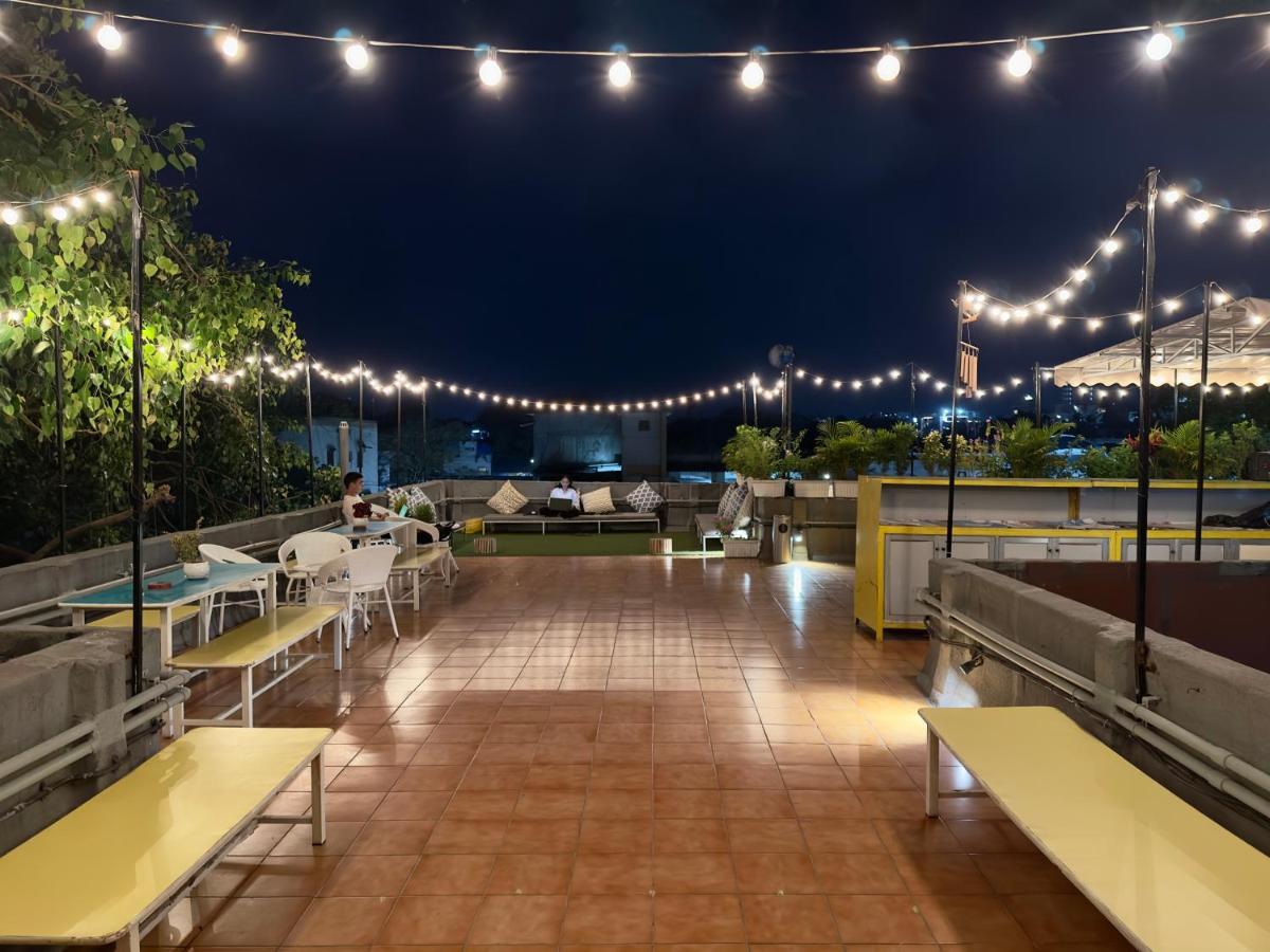 Locomo Hostel Og - Stay Work Eat — Photos 2